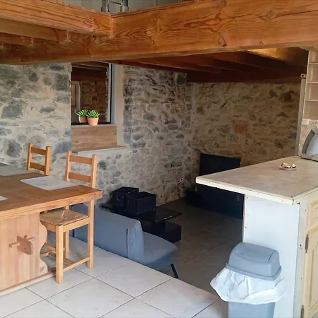 Maisonnette En Pierre Holiday home Saint-Victor-de-Malcap